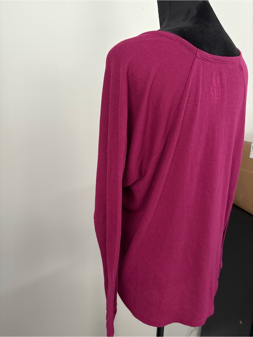 MUK LUKS Women’s Burgundy Solid Knit Long Sleeve Crew Neck Pullover Top XL - Picture 6 of 8